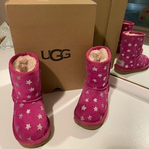 Like new pink/purple star Uggs - toddler Ugg boots size 7 c